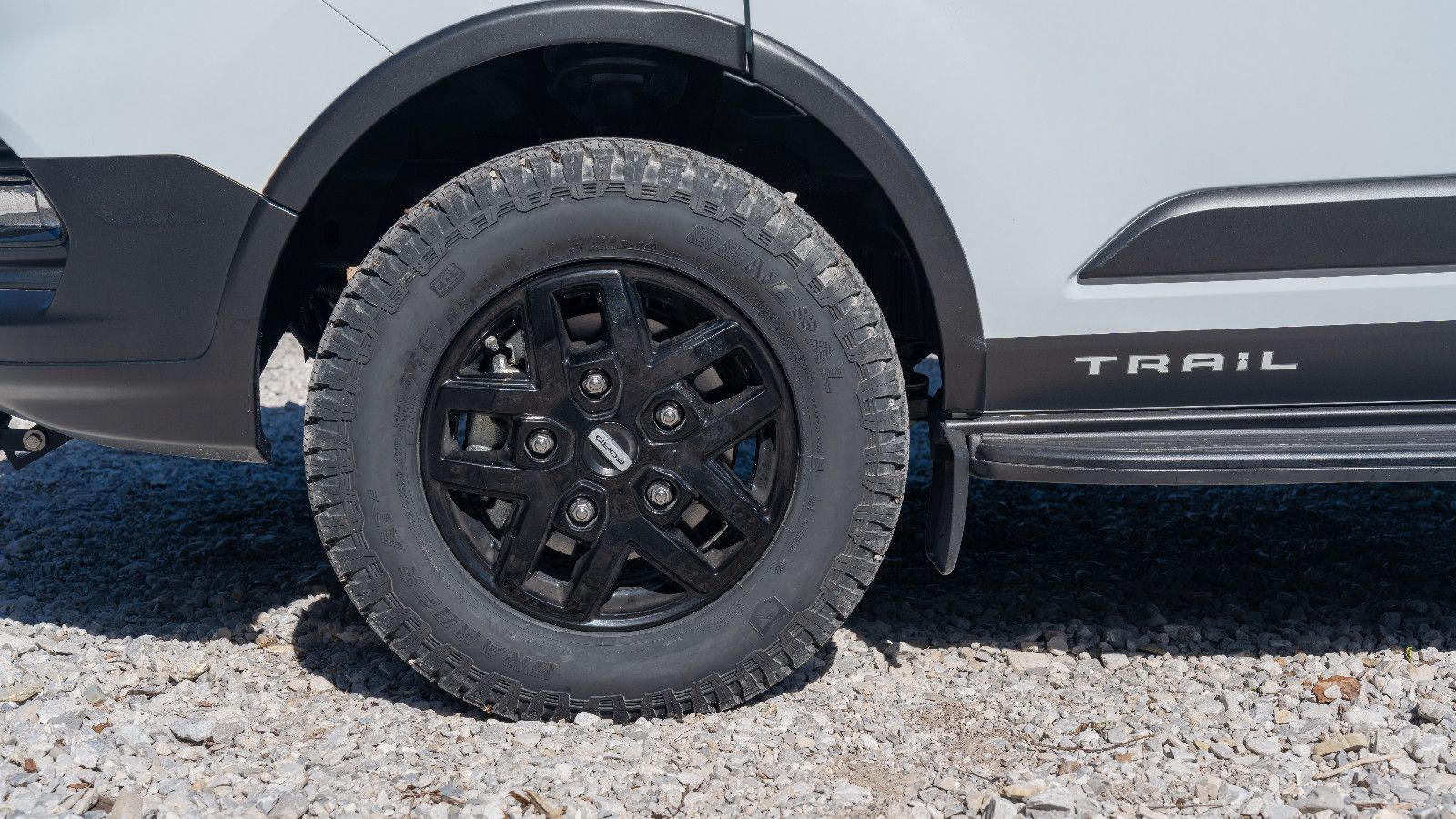Ford Custom Nugget TRAIL 15O AD 6 Sitze