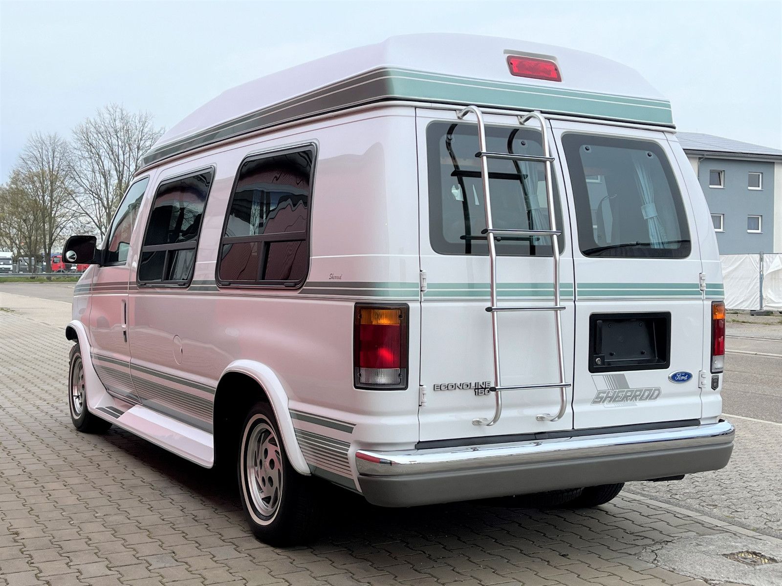 Ford Econoline E-150 Van,org.64300 km,wie neu, 3 Jahre Garantie