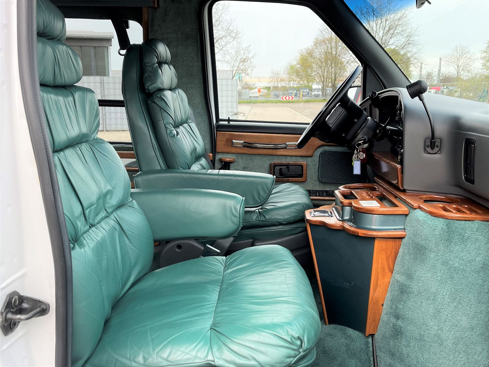 Ford Econoline E-150 Van,org.64300 km,wie neu, 3 Jahre Garantie