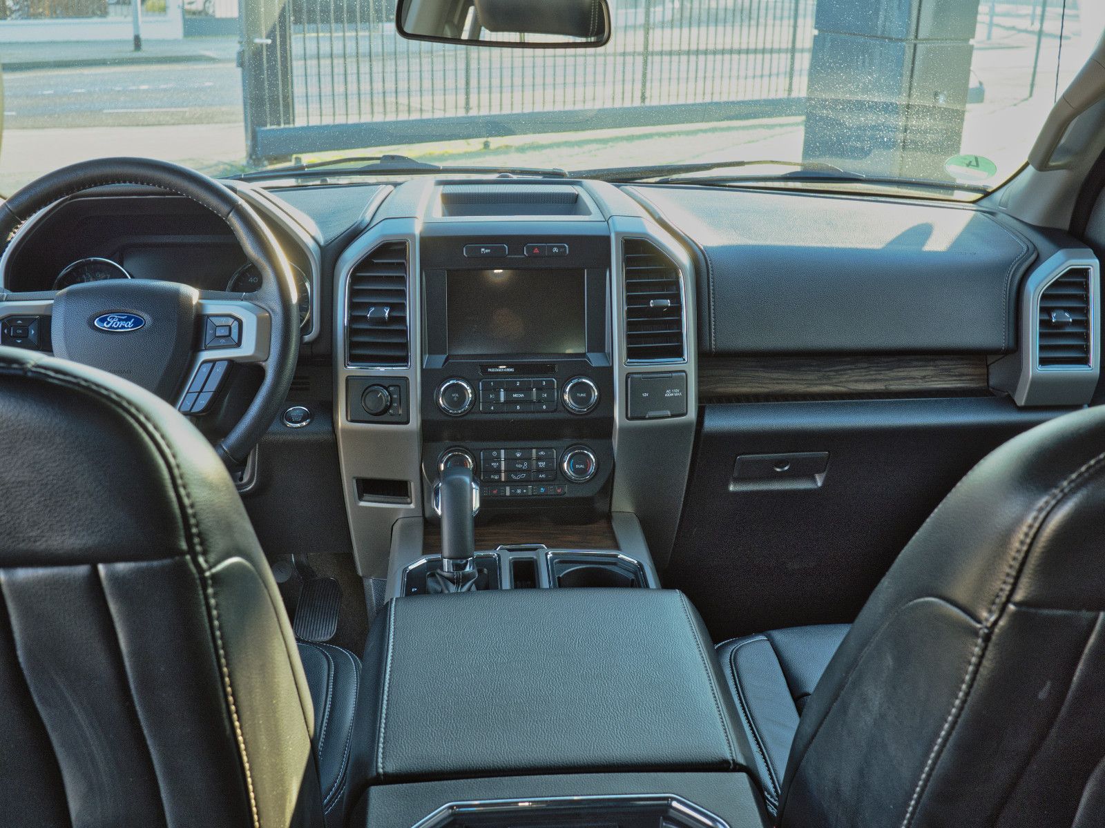 Ford F 150 F-150 Lariat