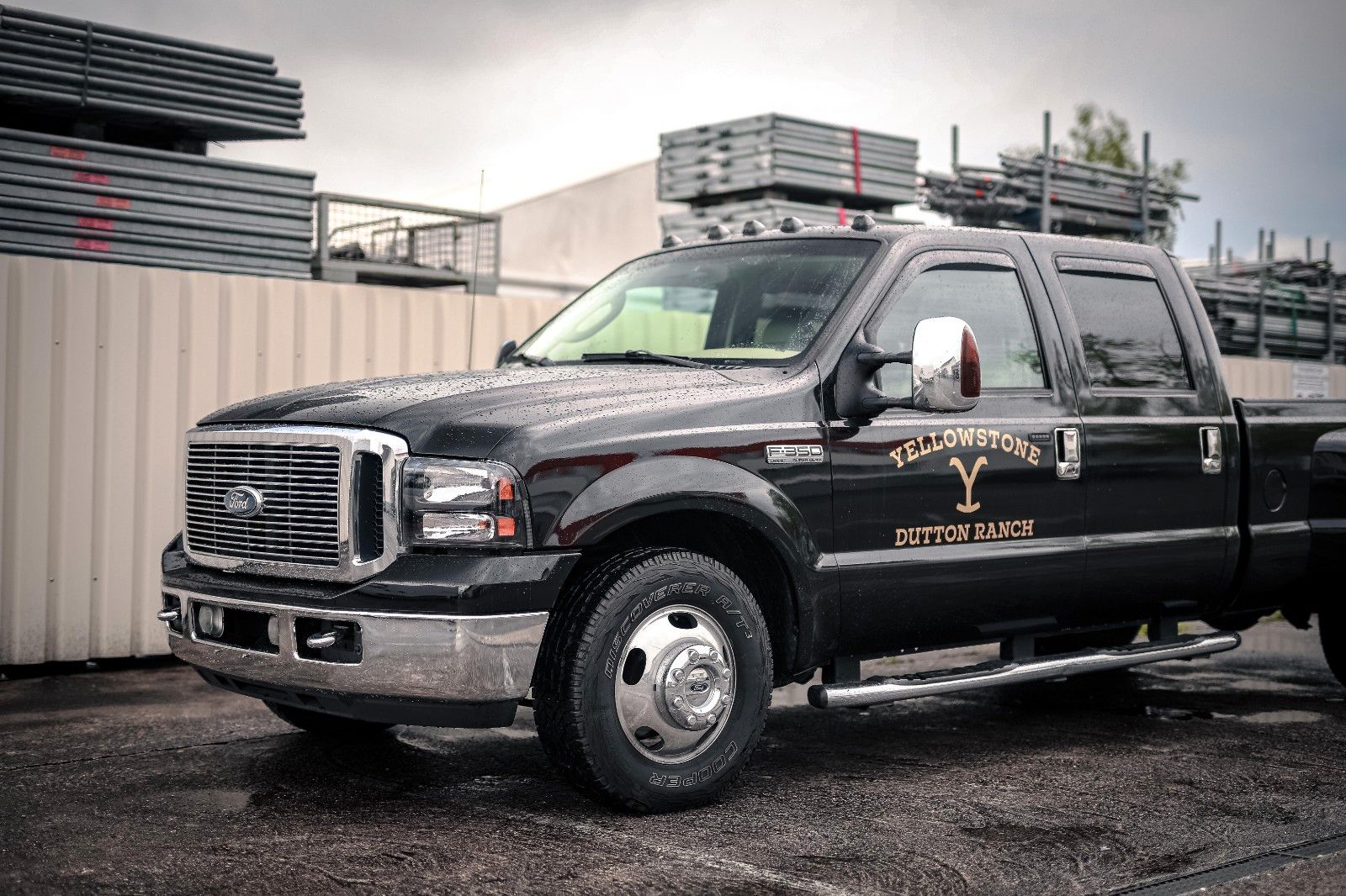 Ford F 350 F 350 LARIAT SUPER DUTY PICKUP