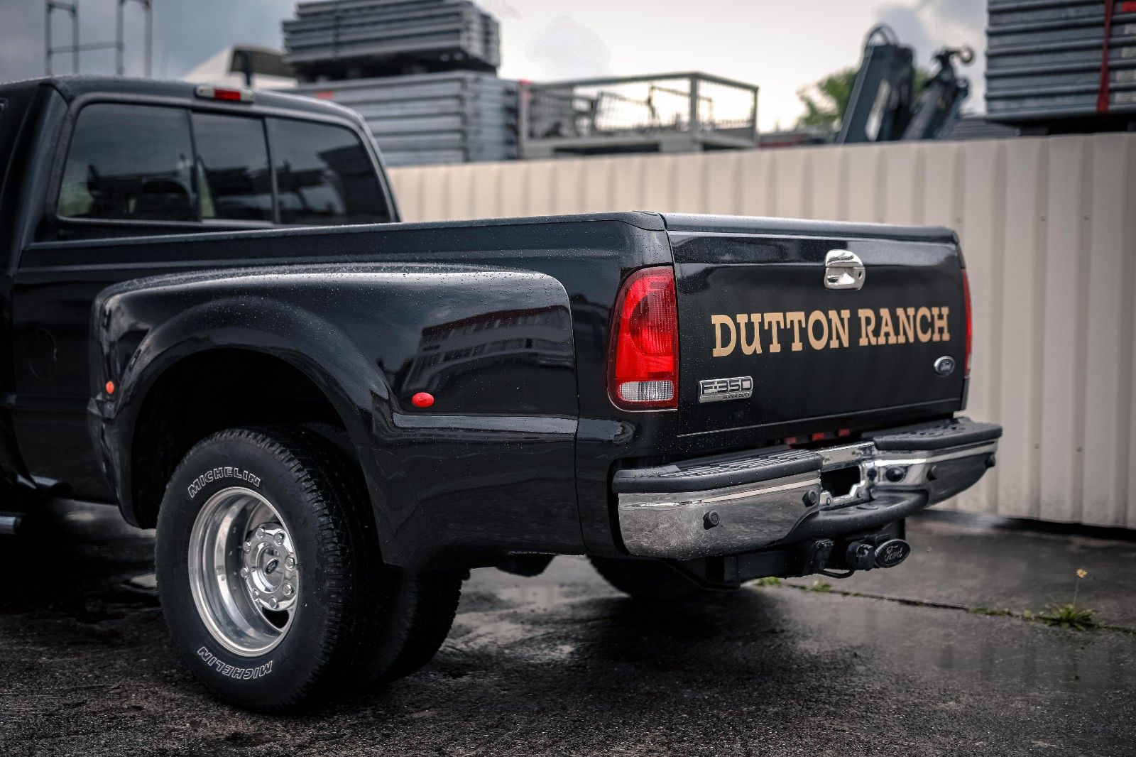 Ford F 350 F 350 LARIAT SUPER DUTY PICKUP