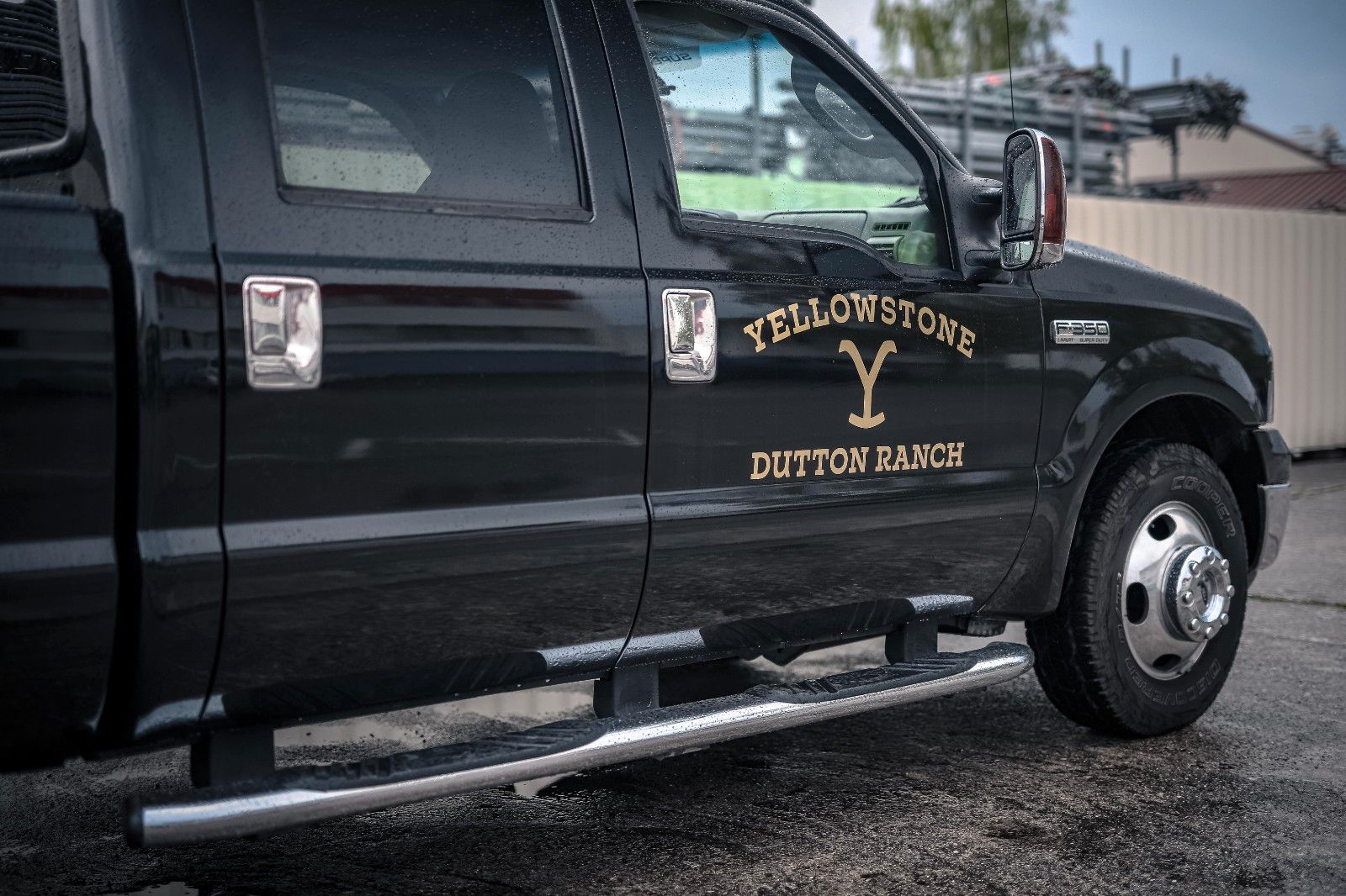 Ford F 350 F 350 LARIAT SUPER DUTY PICKUP