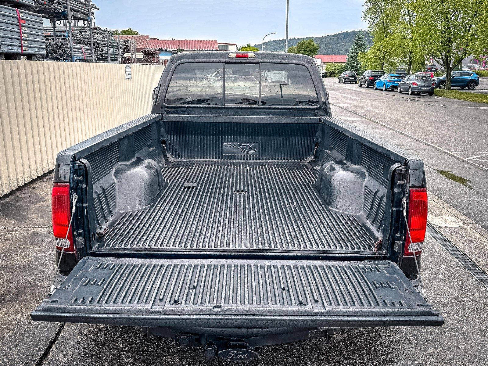 Ford F 350 F 350 LARIAT SUPER DUTY PICKUP