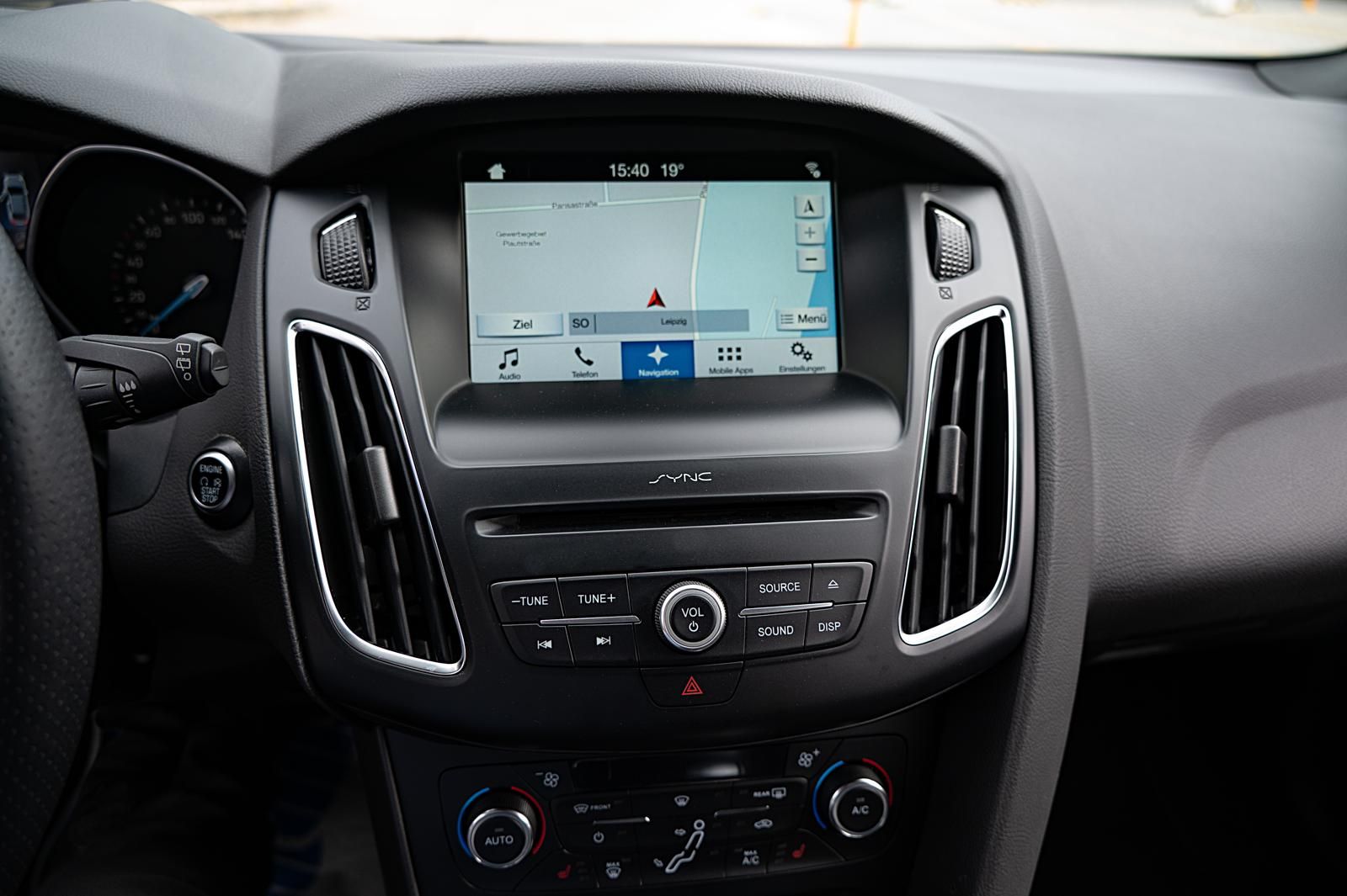 Ford Focus Focus 1.5 EcoBoost ST-Line,Sitzhzg,Android&amp;Apple