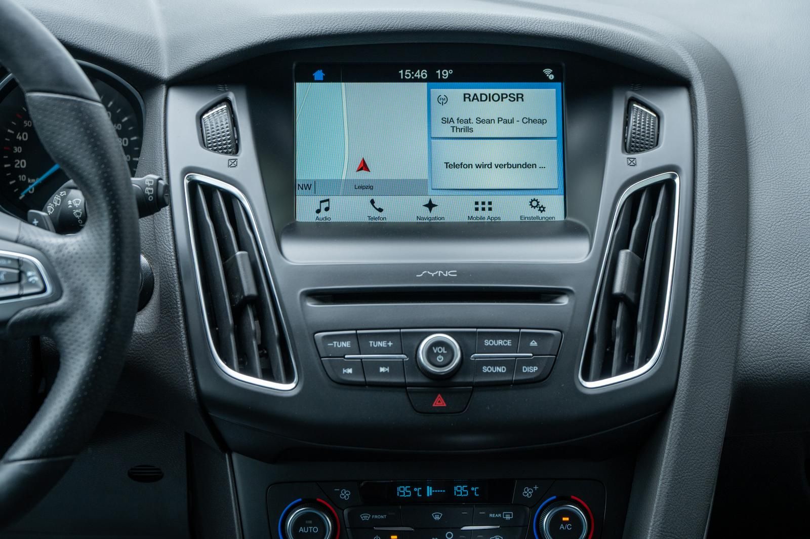 Ford Focus Focus 1.5 EcoBoost ST-Line,Sitzhzg,Android&amp;Apple