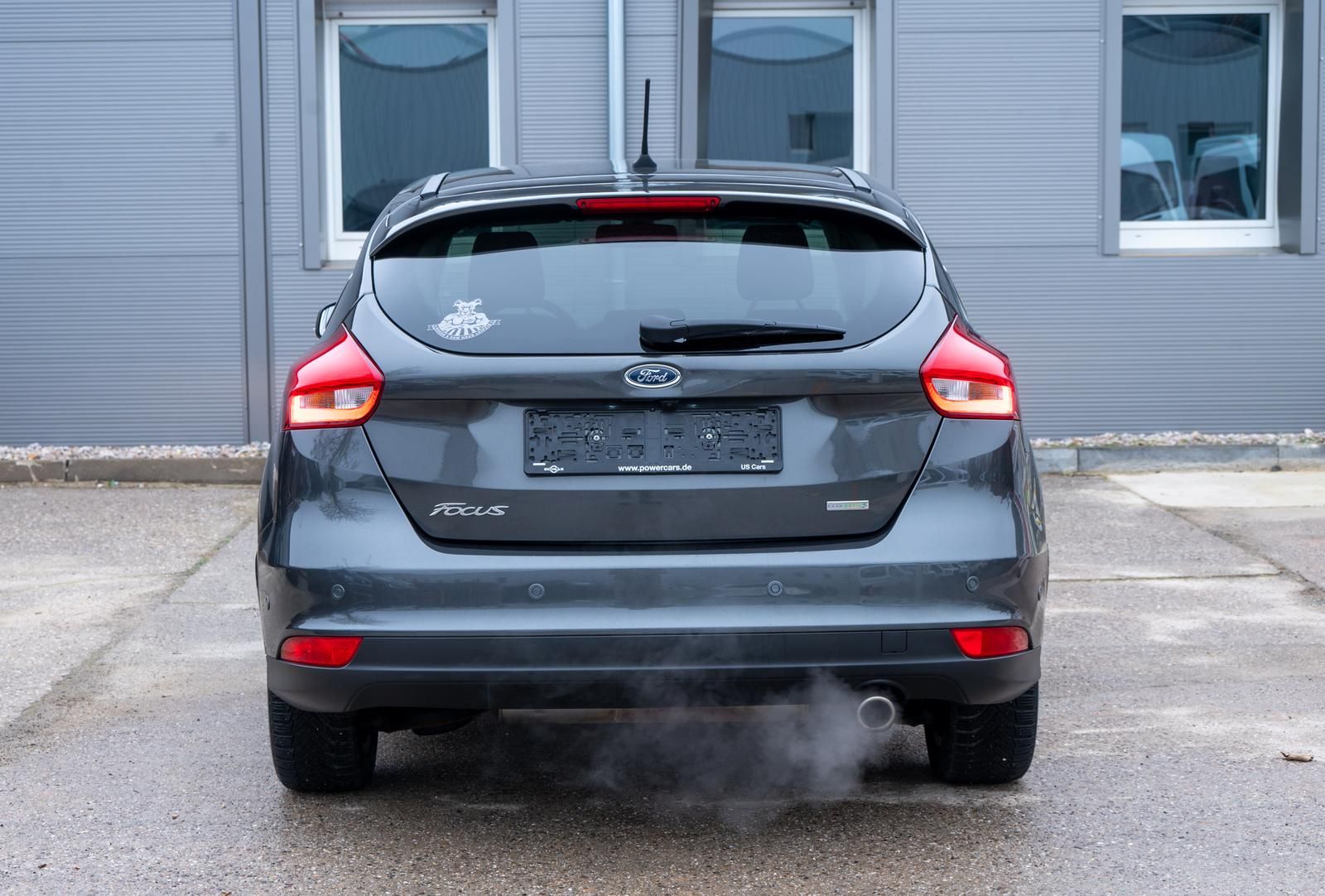 Ford Focus Focus Cool &amp; Connect 1.5 EcoBoost KAT