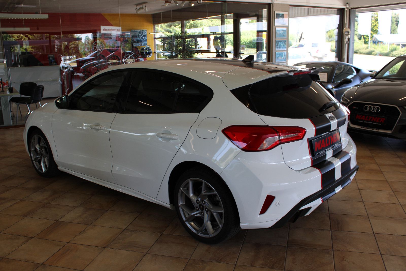 Ford Focus Focus Lim. ST *Deutsch+2. Hand+KD neu*