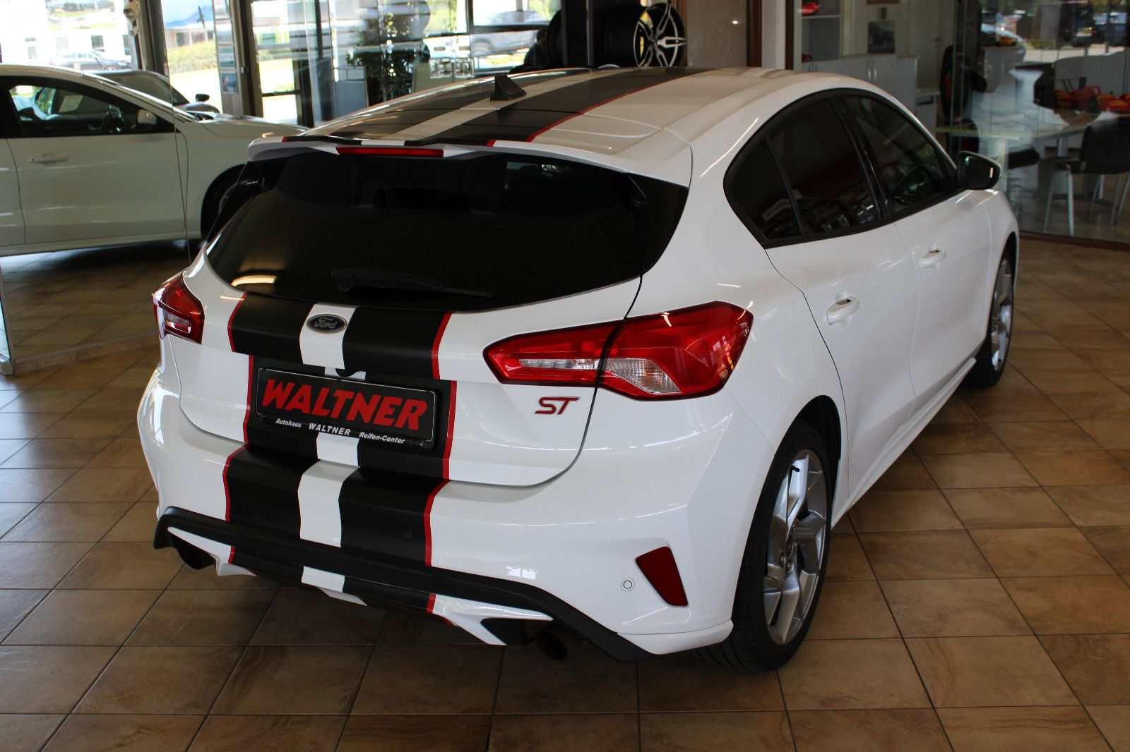 Ford Focus Focus Lim. ST *Deutsch+2. Hand+KD neu*