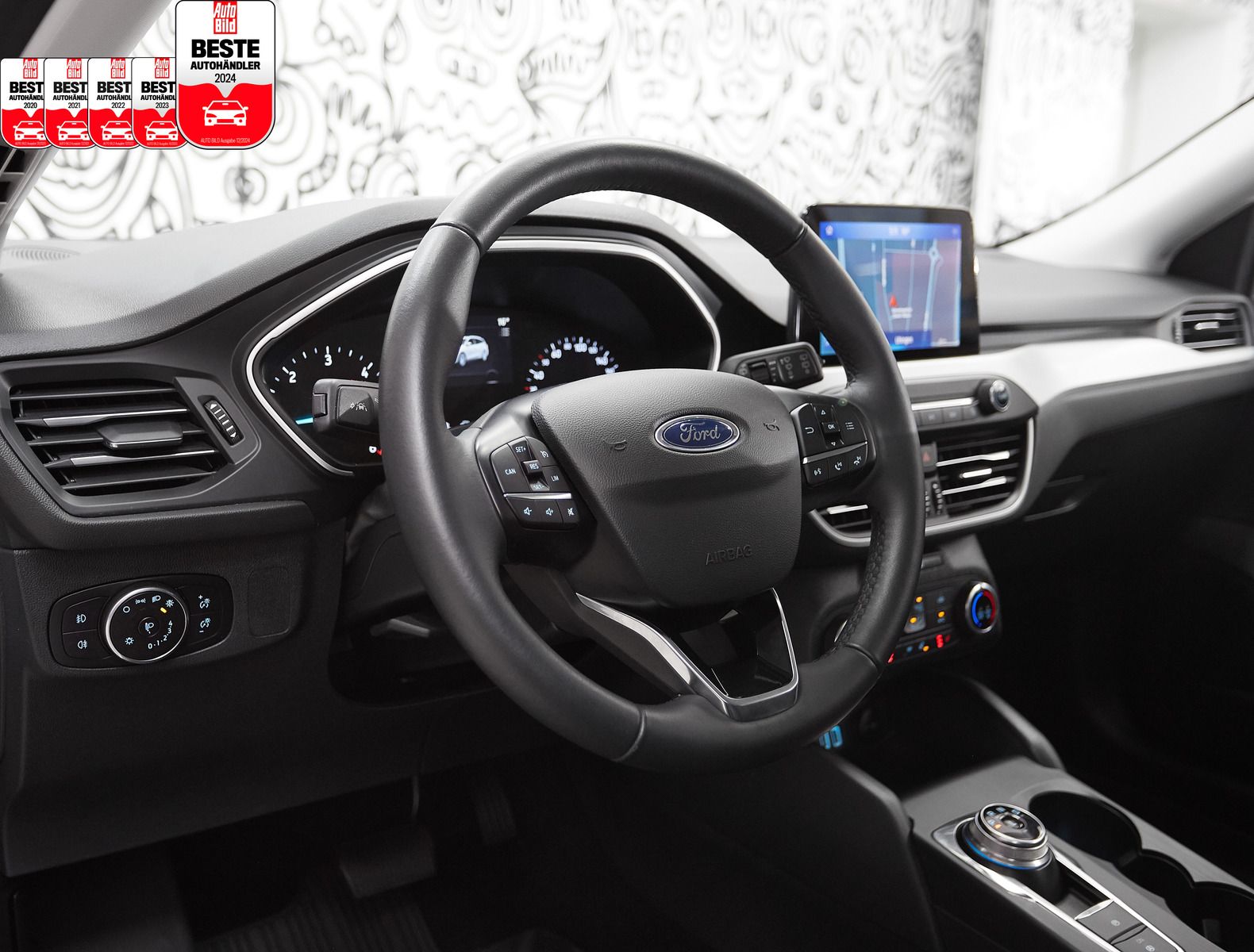 Ford Focus Focus Turnier COOL&amp;CONNECT*AUTOMATI*NAVI*AHK*KAM