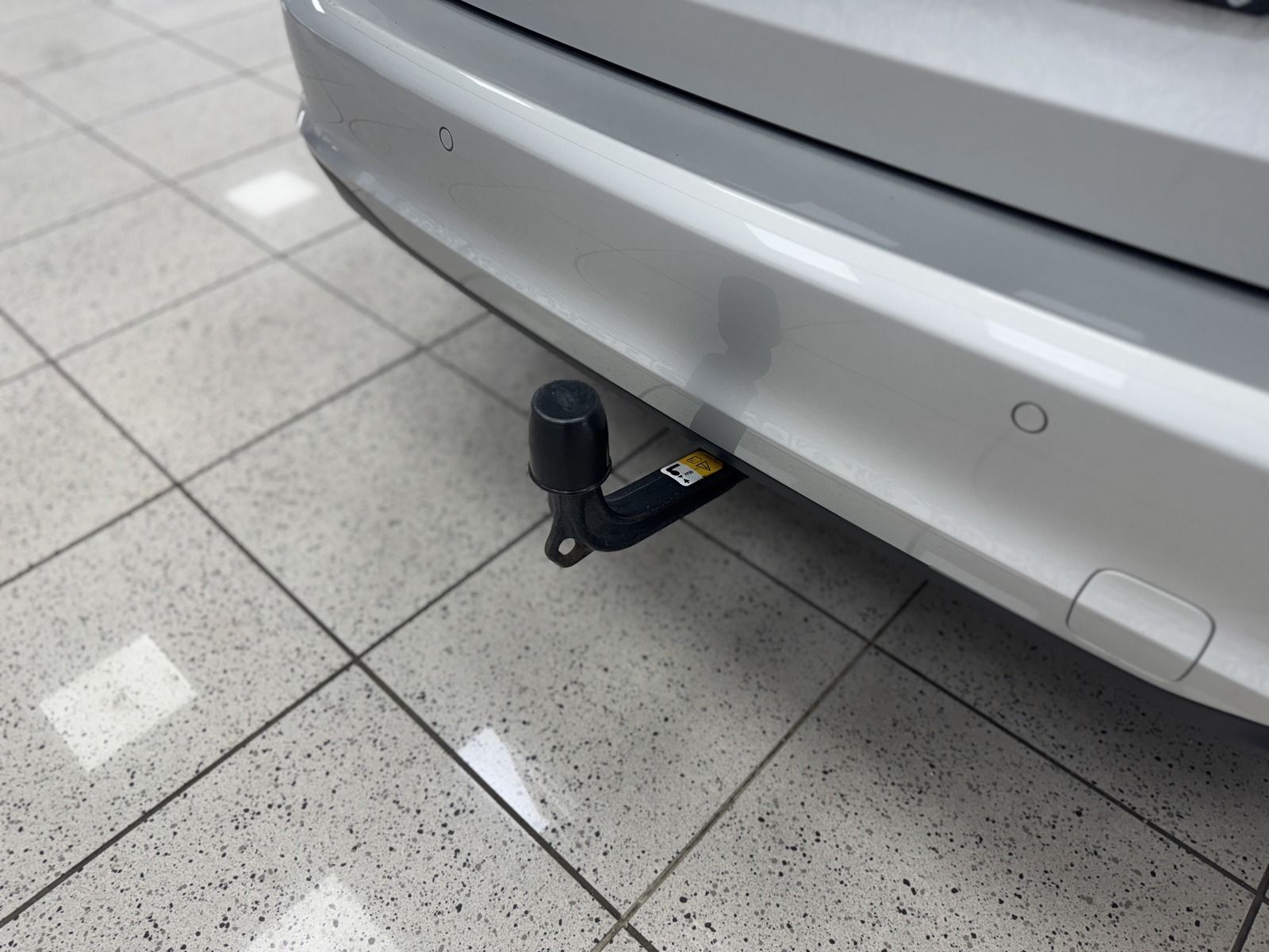 Ford Focus Focus Turnier COOL &amp; CONNECT*NAVI*AHK*SITZH+LENK