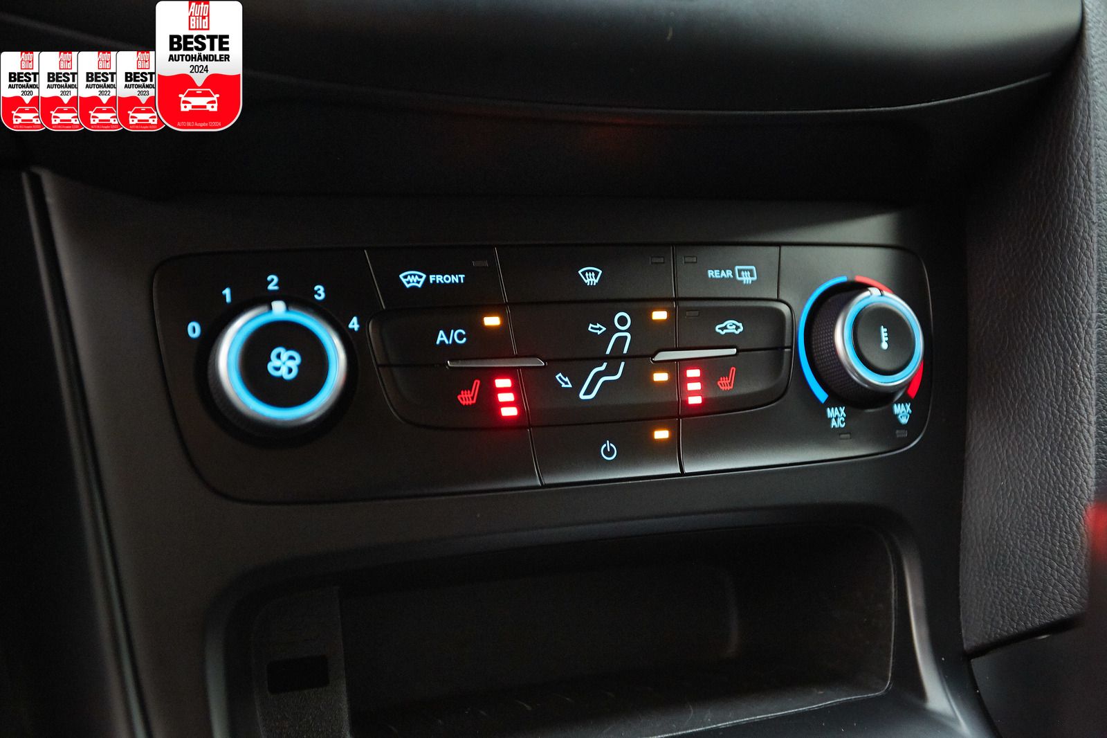 Ford Focus Focus Turnier ST SPORT*NAVI*SYNC3*WINTER-P*SITZH