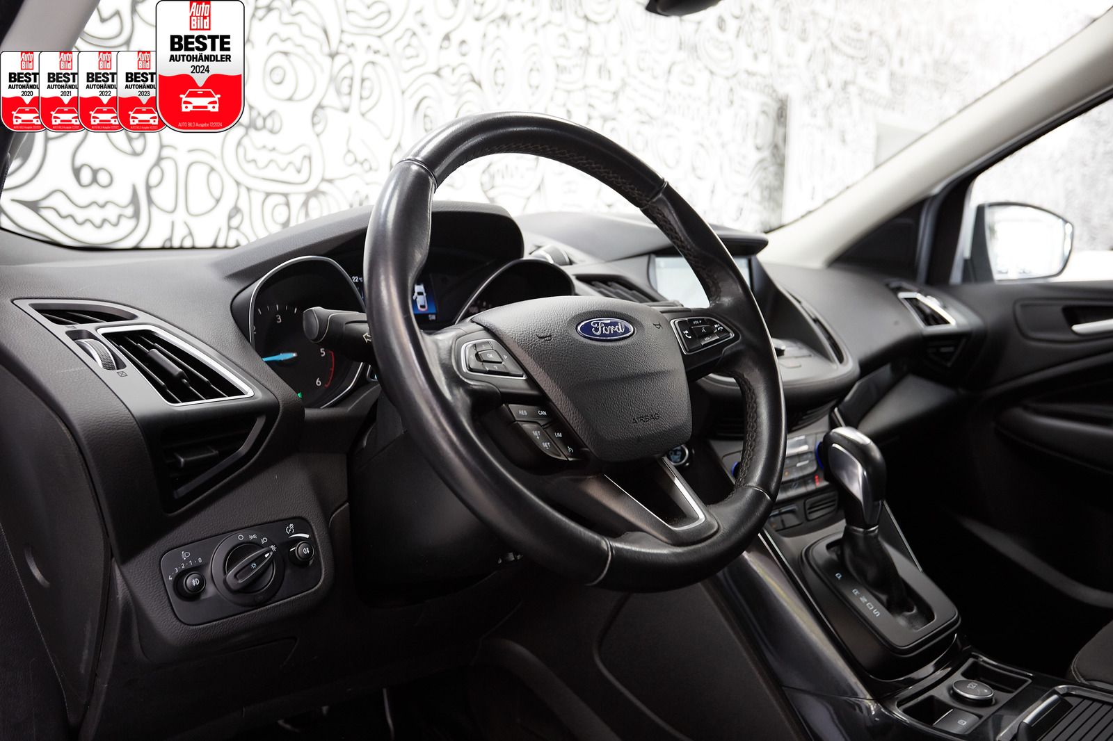 Ford Kuga Kuga 2-SITZ*CARGO*VAN*TITANIUM*AWD*AUTOM*NAV*AHK
