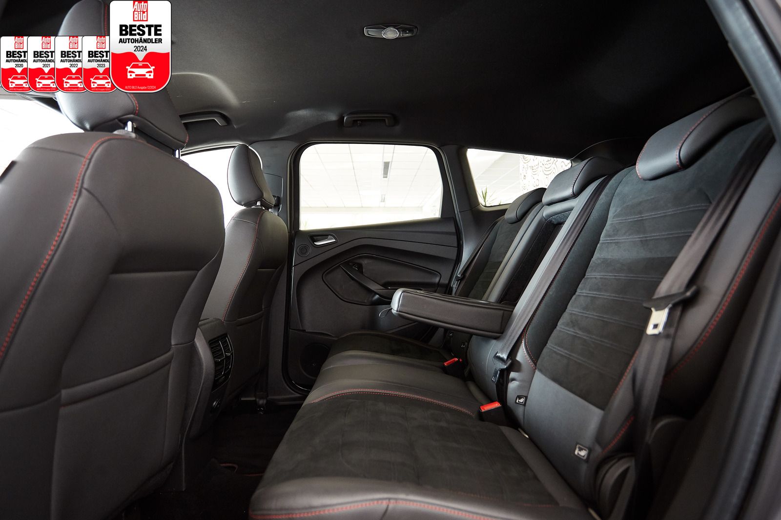 Ford Kuga Kuga ST-LINE*AWD*AUTOMATIK*NAVI*SONY*AHK*KAM*SZH