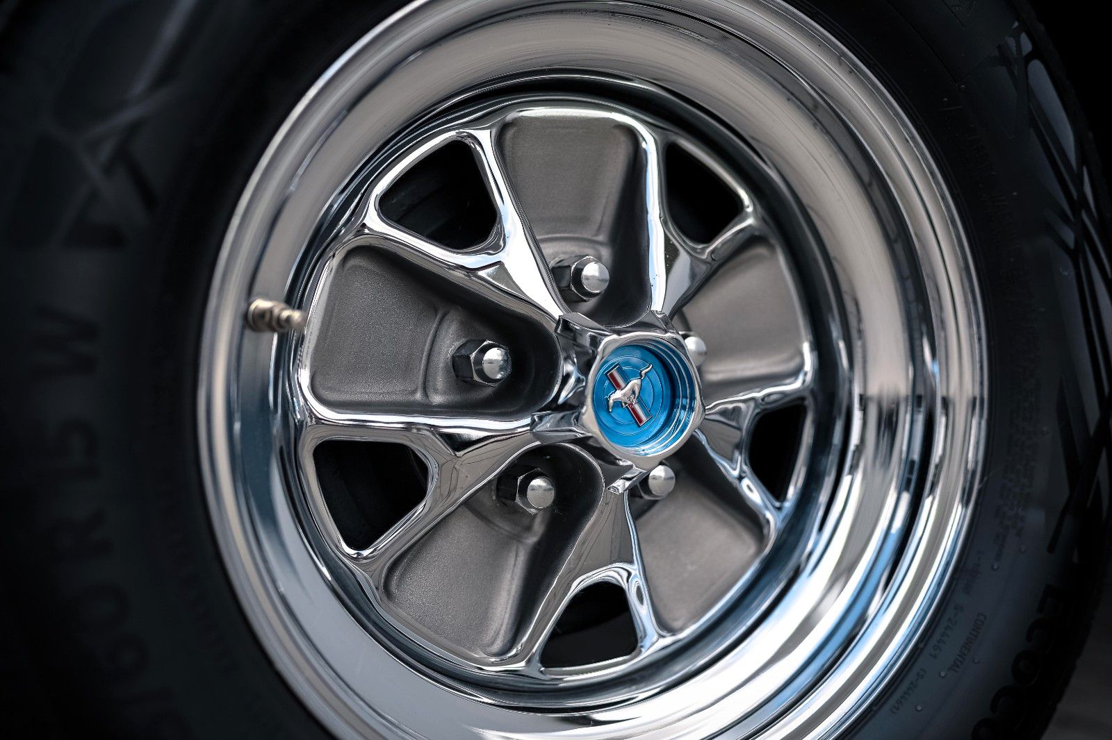 Ford Mustang Mustang Fastback 2+2 Traum*