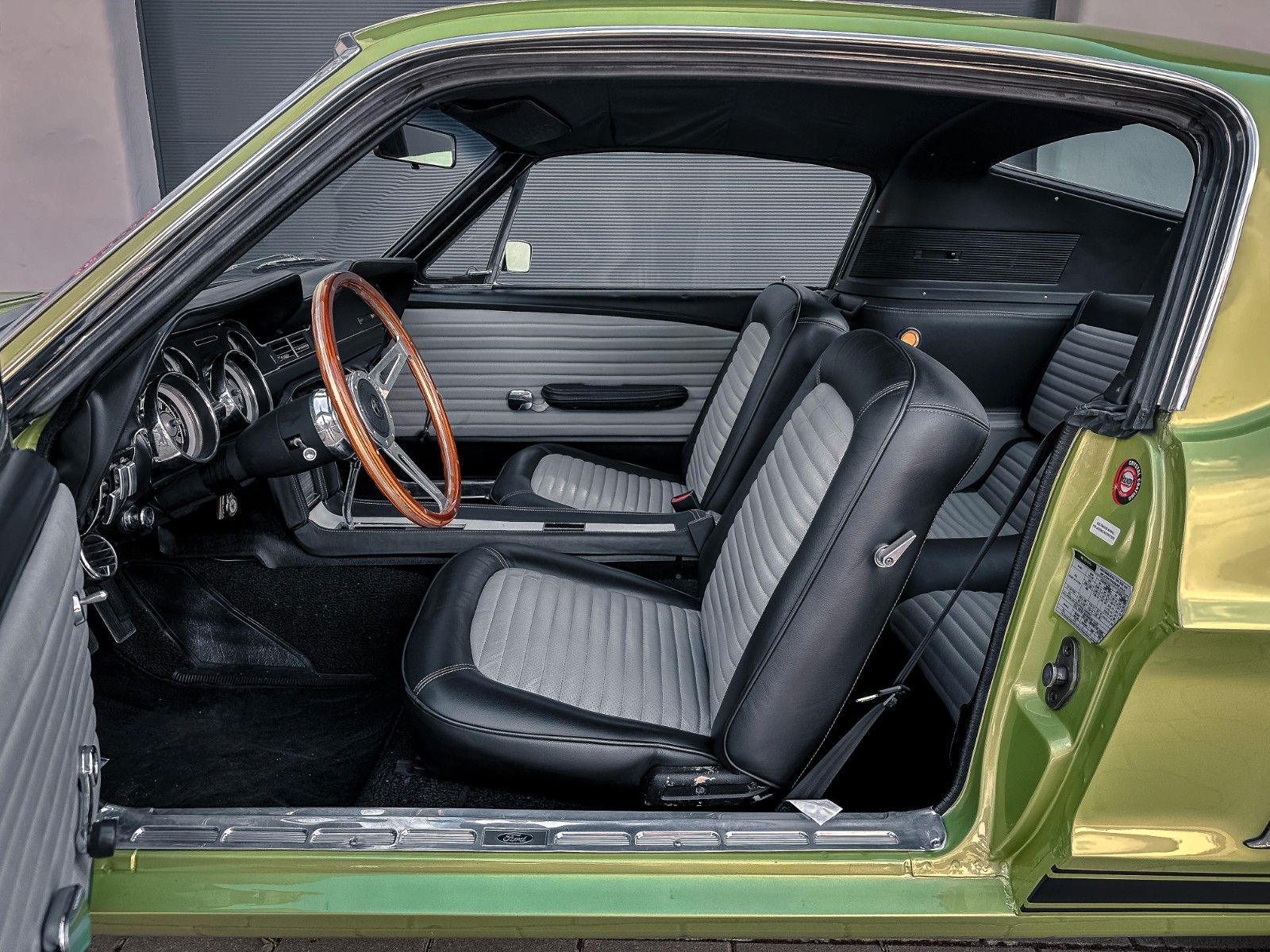 Ford Mustang Mustang Fastback 2+2 Traum*