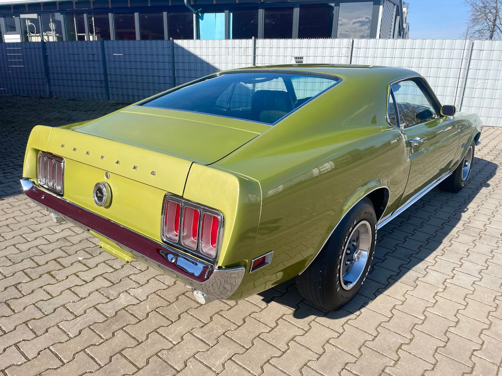 Ford Mustang Mustang Fastback, 9.450 km, 3 Jahre Garantie