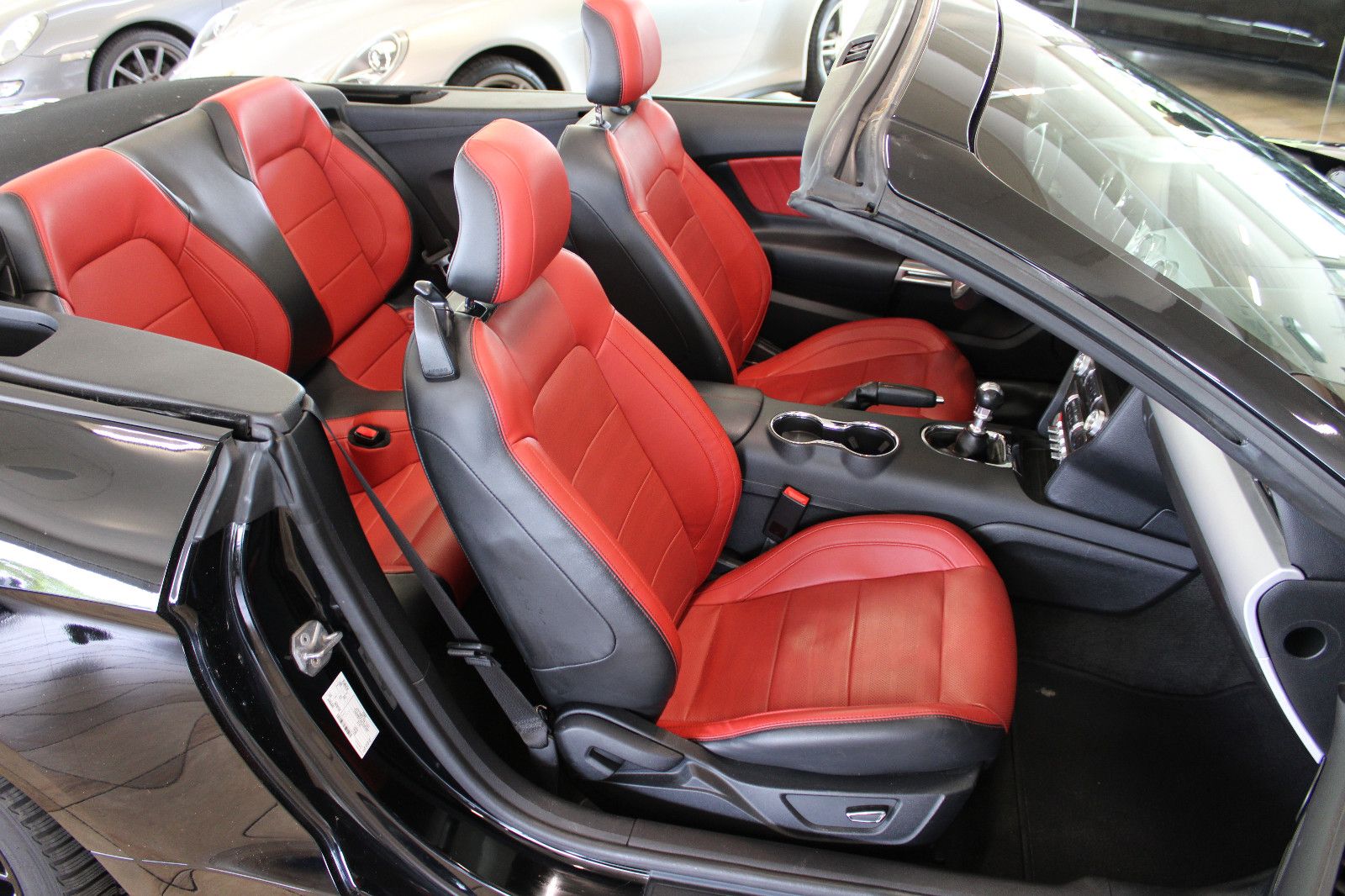 Ford Mustang Mustang GT Cabrio *Deutsch+Schalter+TOP*
