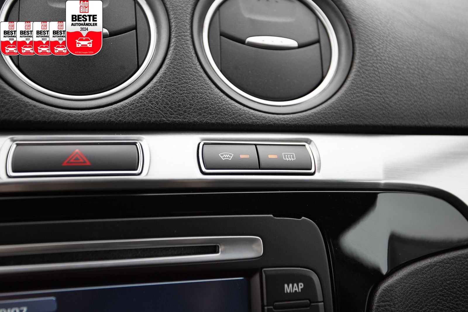 Ford S-Max S-Max TITANIUM*NAVI*AHK*SITZHEI*TEMPOM*KLIMA*PDC