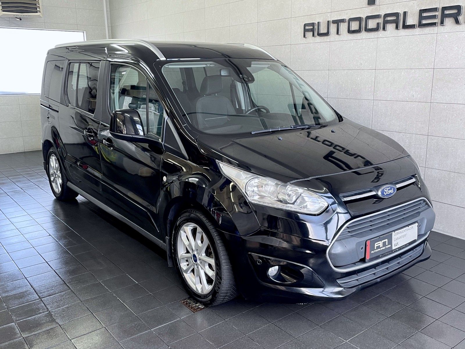 Ford Tourneo Connect Grand Tourneo Connect Titanium 7-Sitze