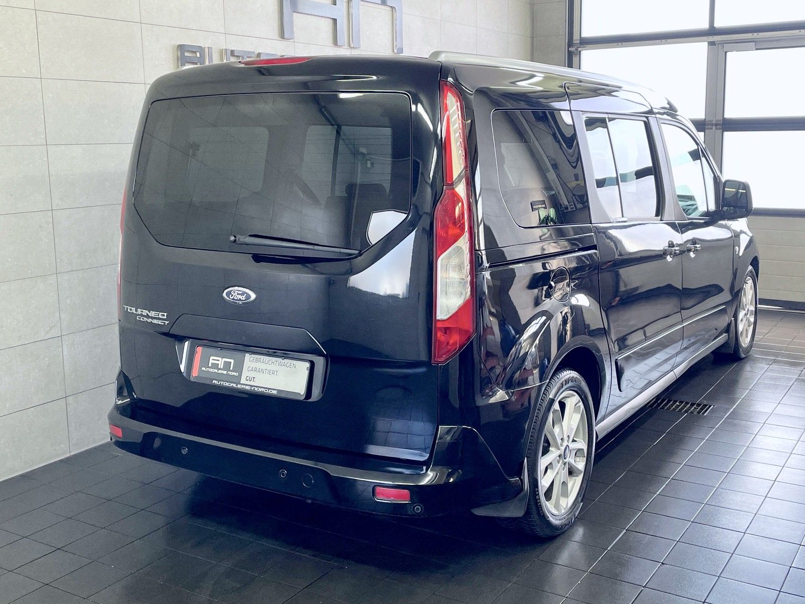 Ford Tourneo Connect Grand Tourneo Connect Titanium 7-Sitze