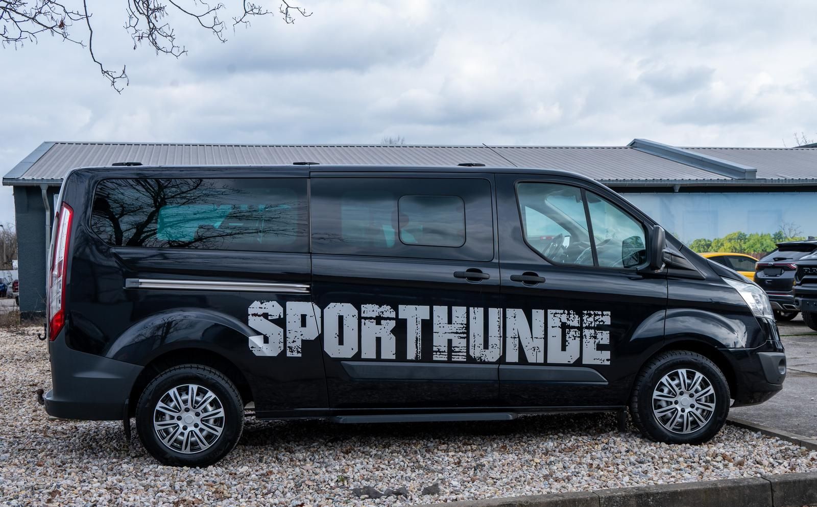 Ford Tourneo Custom Tourneo Custom 300 L2 Tourneo Trend 2.2 TDCi KAT