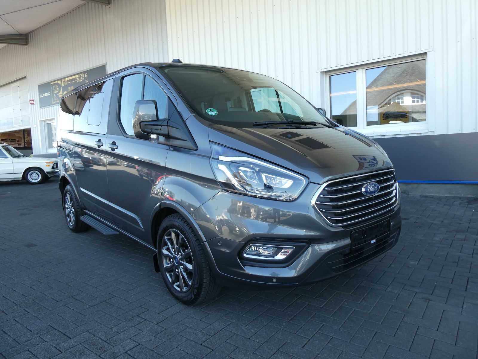 Ford Tourneo Custom Tourneo Custom 320 L1 Tourneo Titanium X, AHK