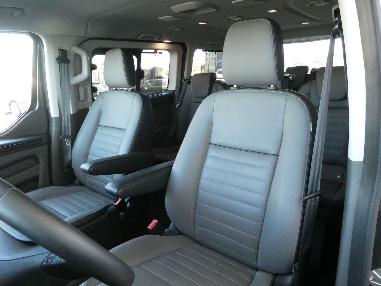 Ford Tourneo Custom Tourneo Custom 320 L1 Tourneo Titanium X, AHK