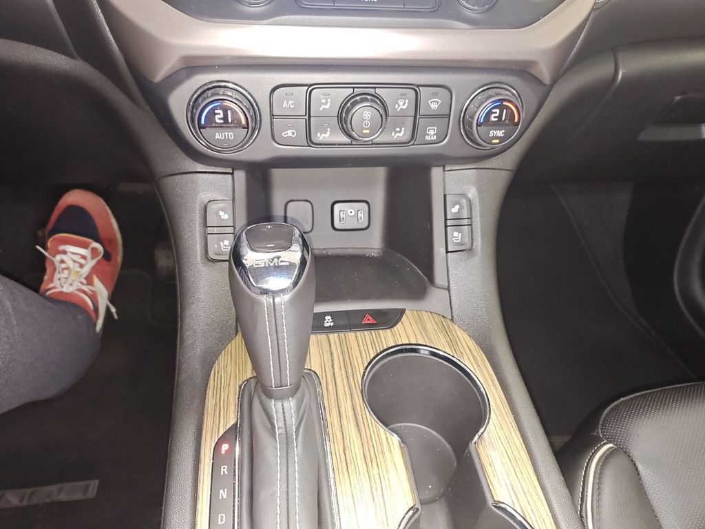 GMC Acadia Acadia MEMORY PDC SHZ LEDER KAMERA PANO NAVI
