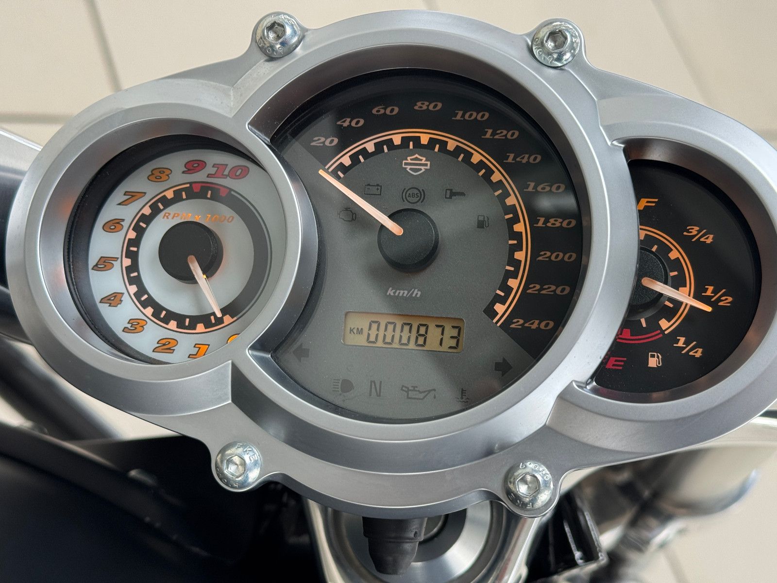 Harley-Davidson V-Rod Muscle VRSCF. * PORSCHE *