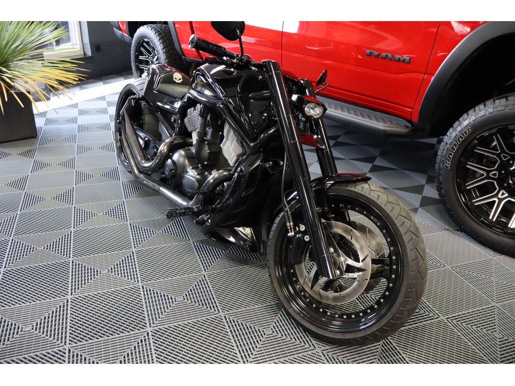 Harley-Davidson V-Rod Thunderbike Umbau, Air Suspension, Black