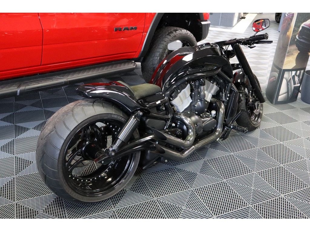 Harley-Davidson V-Rod Thunderbike Umbau, Air Suspension, Black