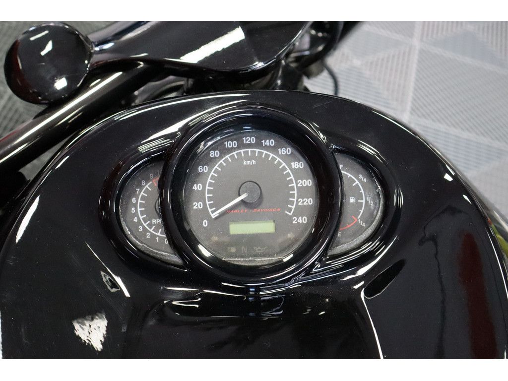 Harley-Davidson V-Rod Thunderbike Umbau, Air Suspension, Black
