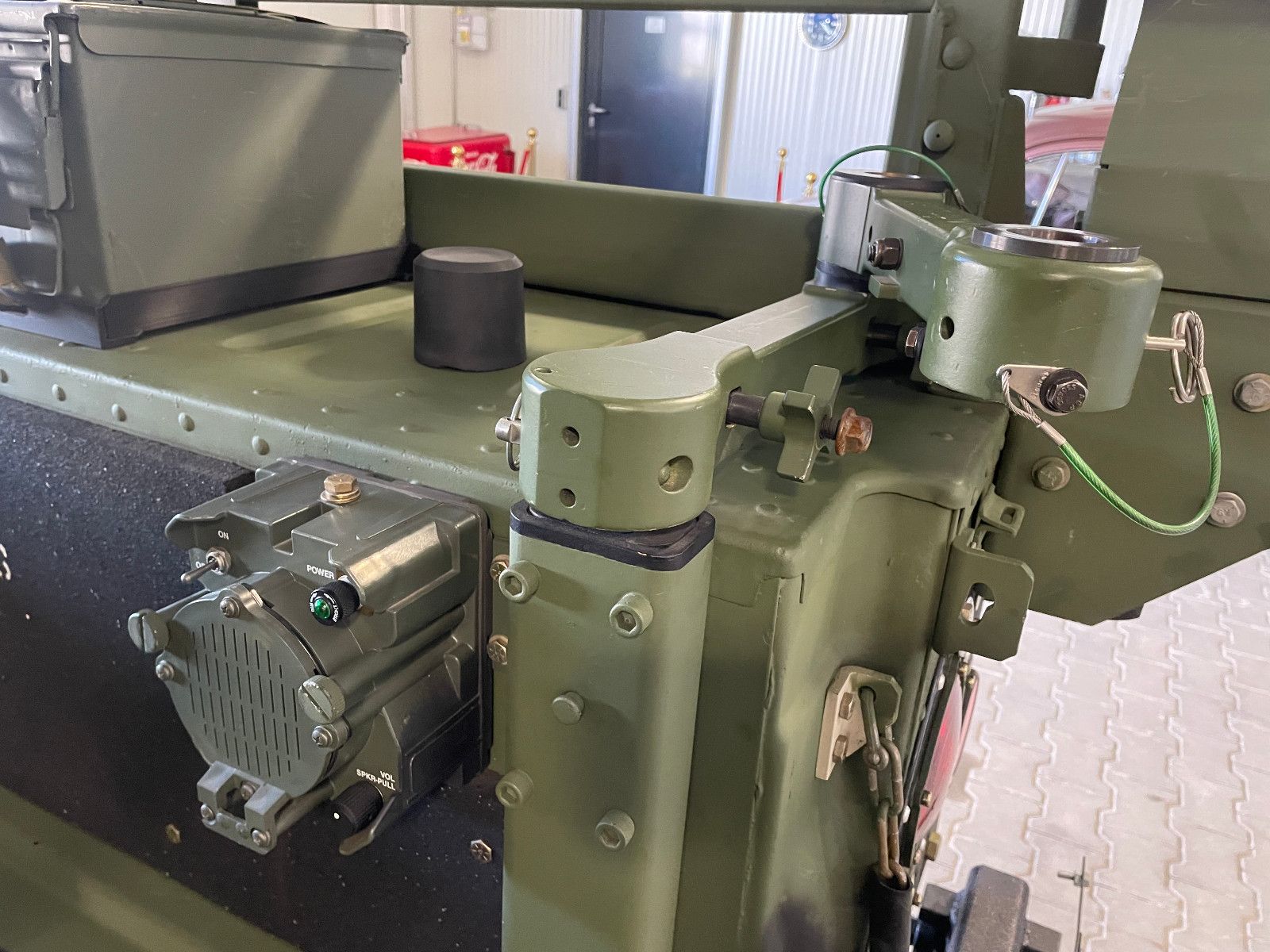 Hummer H1 Humvee M 988, wie neu, 3 Jahre Garantie