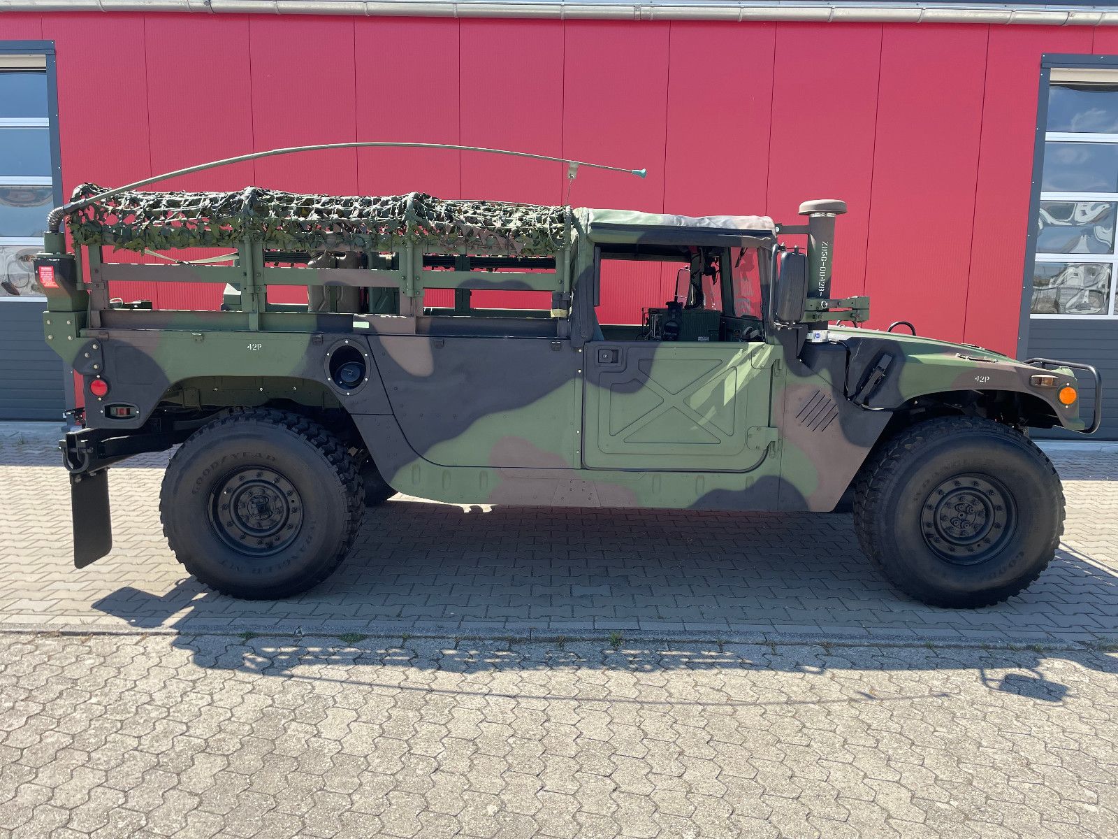 Hummer H1 Humvee M 988, wie neu, 3 Jahre Garantie