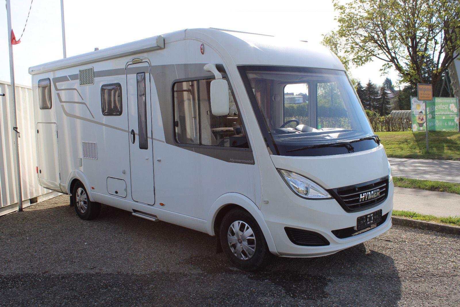 HYMER / ERIBA / HYMERCAR B588 DL