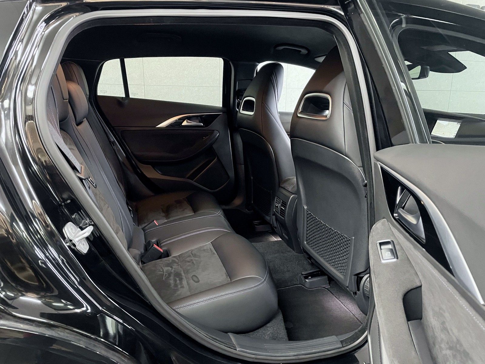 Infiniti Q30 Q30 2.2 d AWD Premium City Black