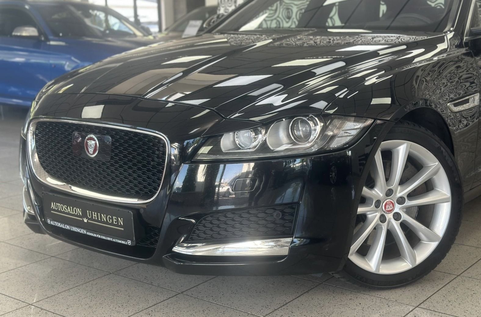 Jaguar XF XF Limo PORTFOLIO*AUTOM*PANO*HUD*KAM*LEDER*19-Z*