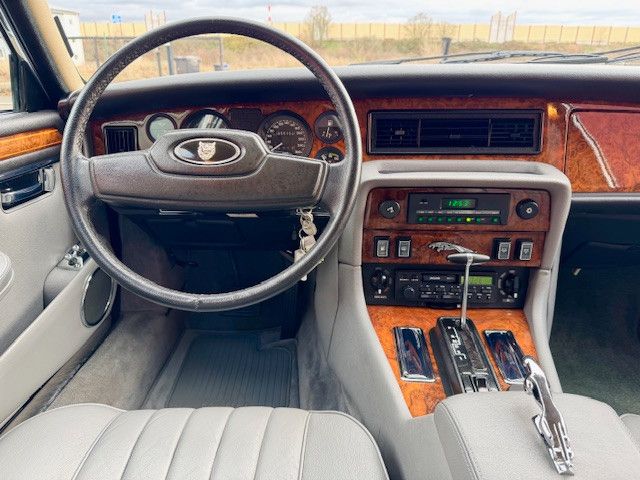 Jaguar XJ12 XJ12, 1.Hand, 55.200 km, 3 Jahre Garantie