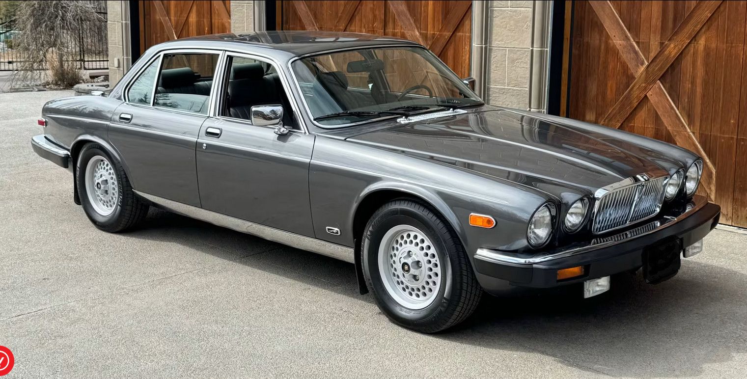 Jaguar XJ12 XJ12, 1.Hand, 55.200 km, 3 Jahre Garantie