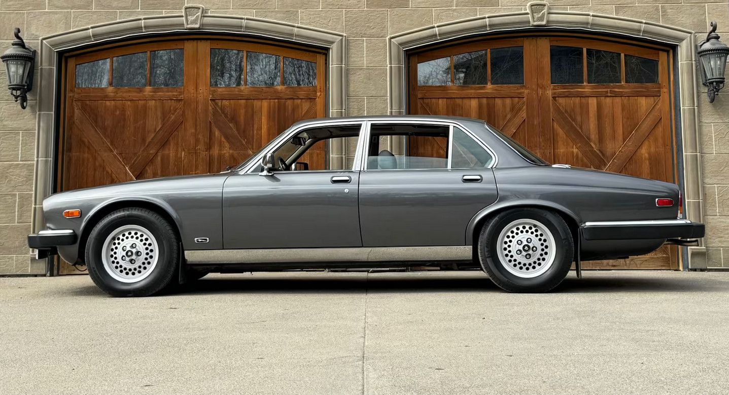 Jaguar XJ12 XJ12, 1.Hand, 55.200 km, 3 Jahre Garantie