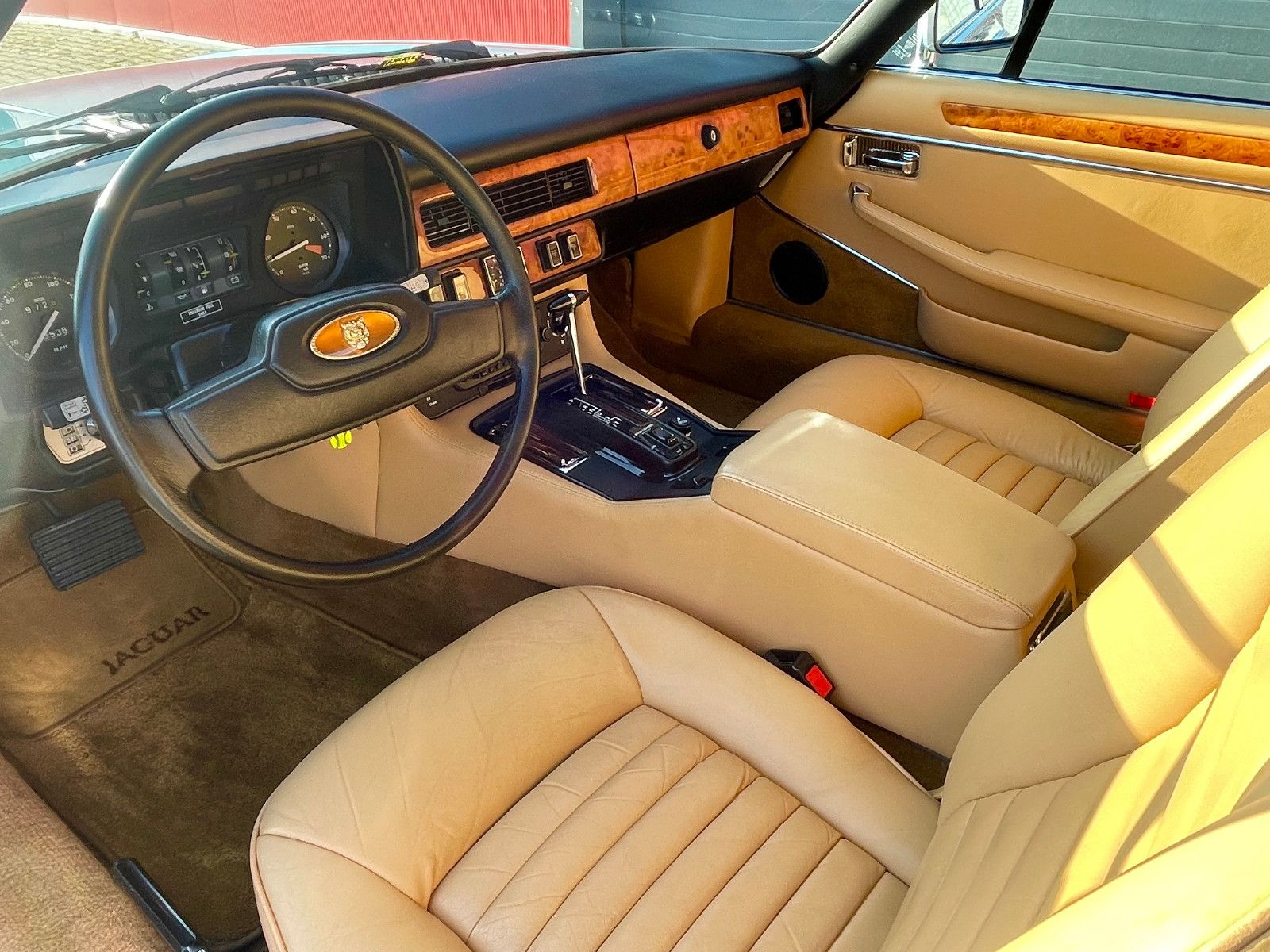 Jaguar XJS XJS HE Coupe,orig.15300 km,1.HD,3 Jahre Garantie