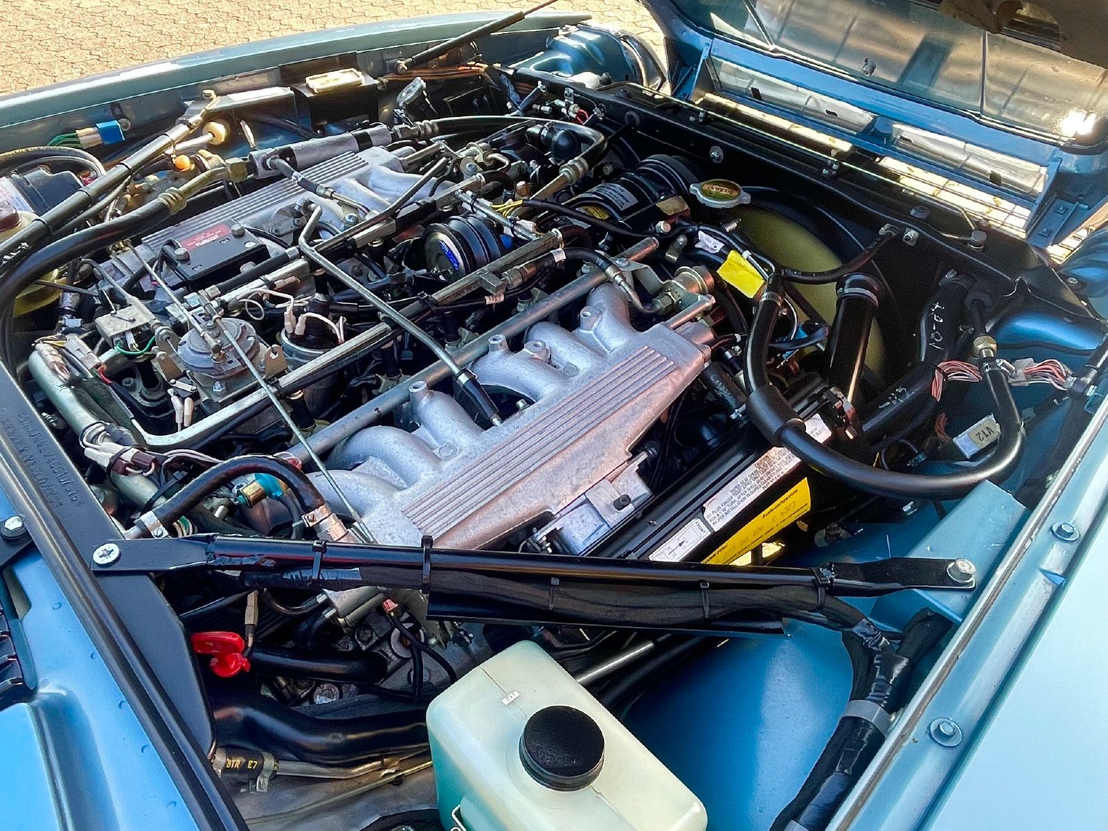 Jaguar XJS XJS HE Coupe,orig.15300 km,1.HD,3 Jahre Garantie