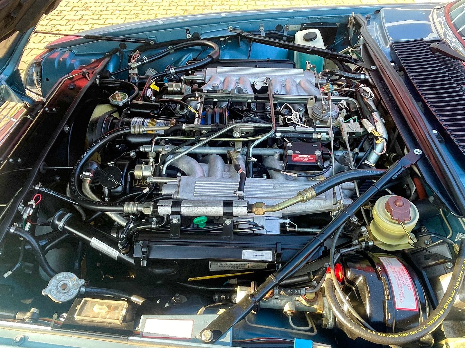 Jaguar XJS XJS HE Coupe,orig.15300 km,1.HD,3 Jahre Garantie