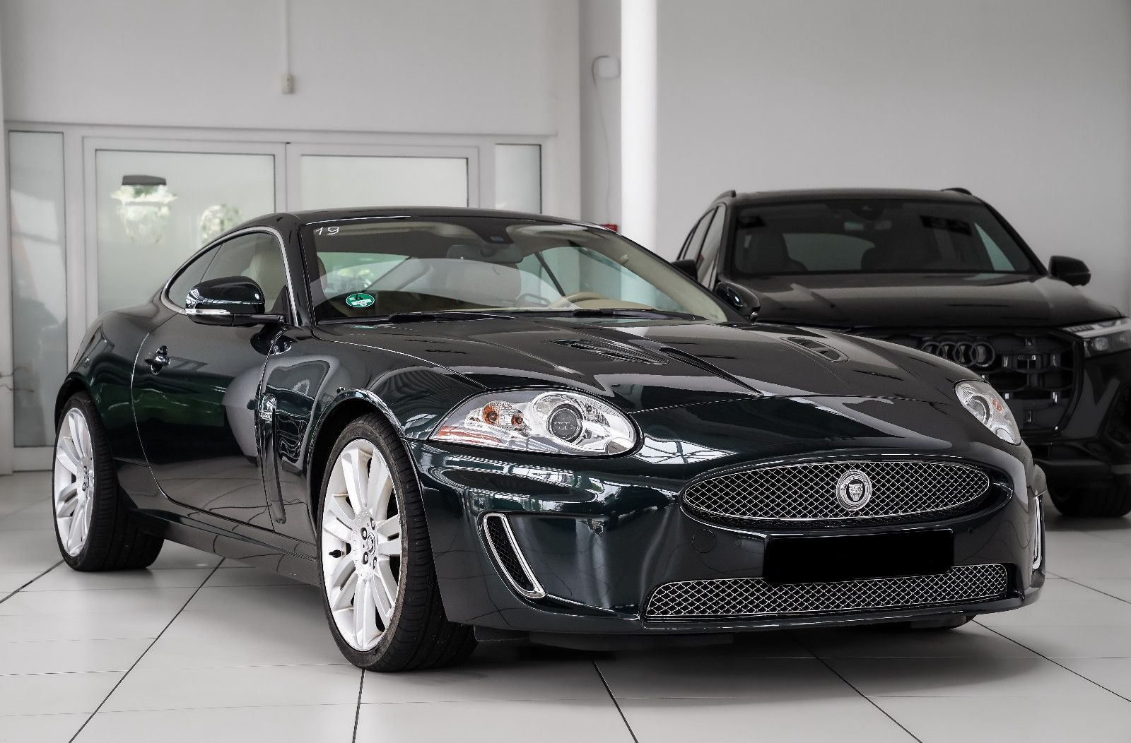 Jaguar XK XK Coupe 5.0 V8 XKR Kompressor B&amp;W beluft 2-Hand
