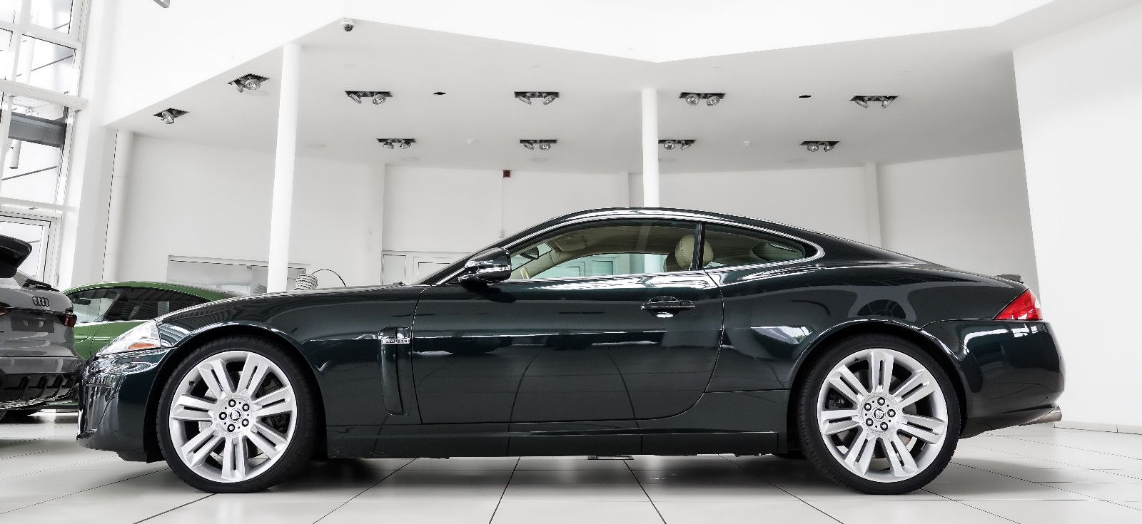 Jaguar XK XK Coupe 5.0 V8 XKR Kompressor B&amp;W beluft 2-Hand