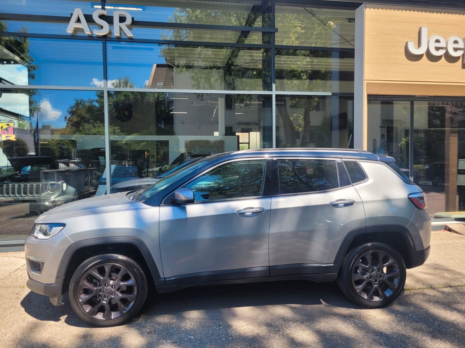 Jeep Compass Compass Limited 4WD