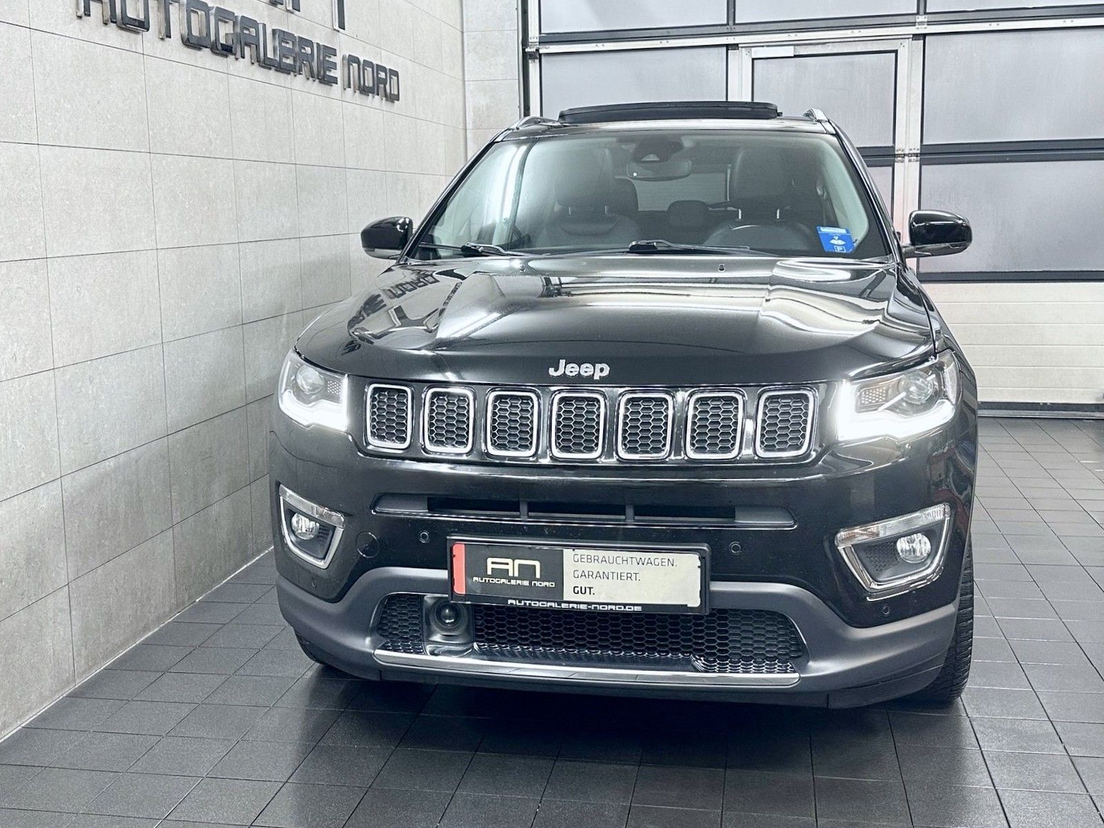 Jeep Compass Compass Limited Luxus Navi+ACC+Beats+AHK+4WD