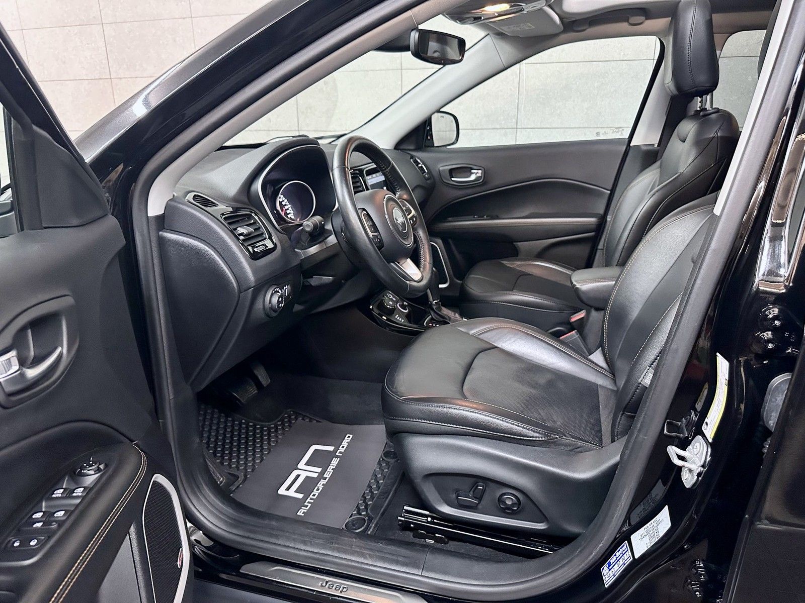 Jeep Compass Compass Limited Luxus Navi+ACC+Beats+AHK+4WD