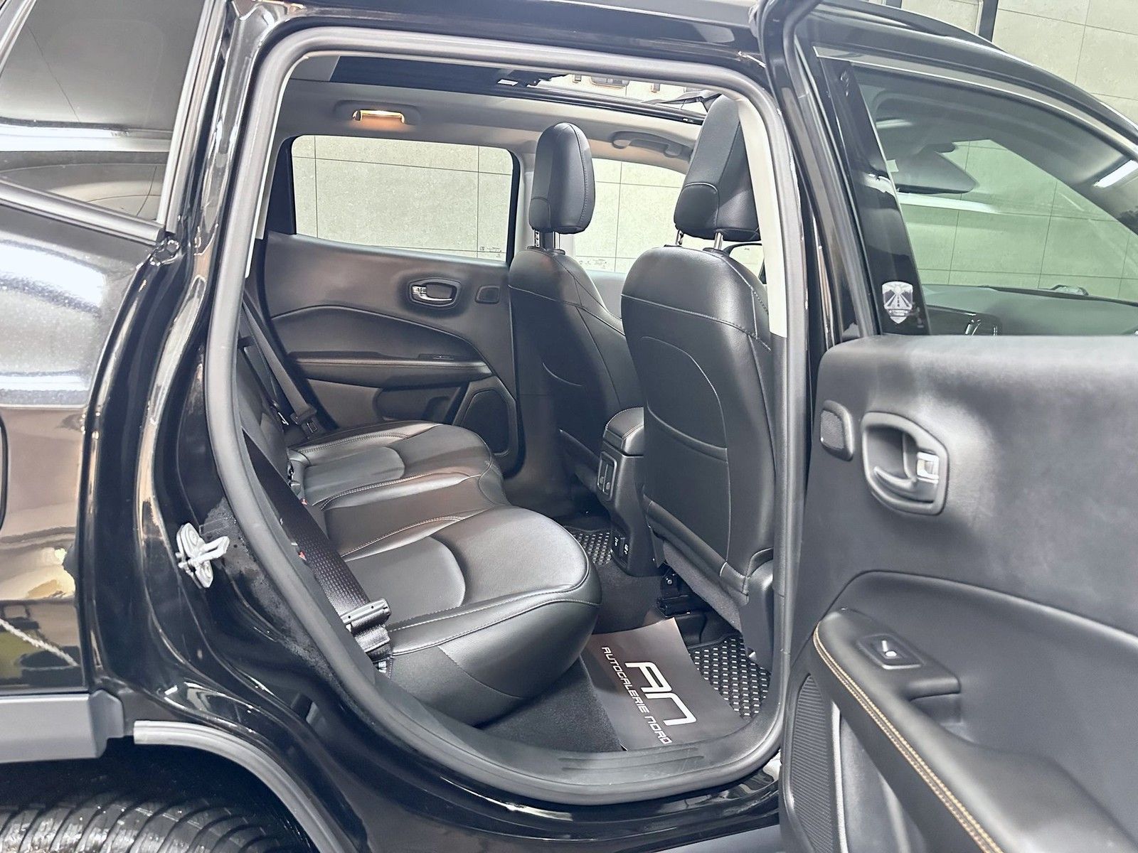 Jeep Compass Compass Limited Luxus Navi+ACC+Beats+AHK+4WD